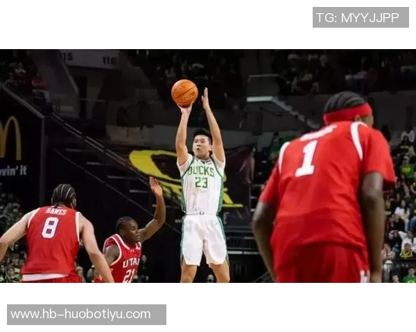 林葳脑后传球技惊四座德米尔接球轻松得分展现默契配合