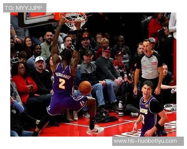 湖人季前赛遭遇连败Buha称训练氛围显著改变雷迪克表现愈加急躁