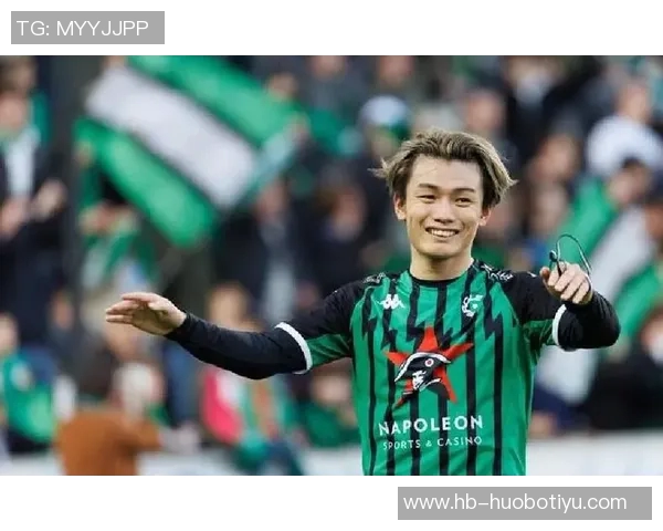 范佩西执教费耶诺德表现出色上田绮世11场狂轰13球助力球队领跑荷甲